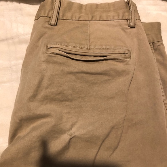 Old Navy Khakis, 34x32 - Picture 4 of 6